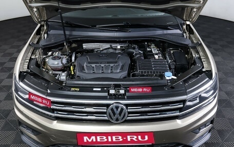 Volkswagen Tiguan II, 2019 год, 2 770 000 рублей, 9 фотография