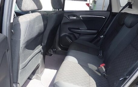 Honda Fit III, 2016 год, 800 000 рублей, 12 фотография