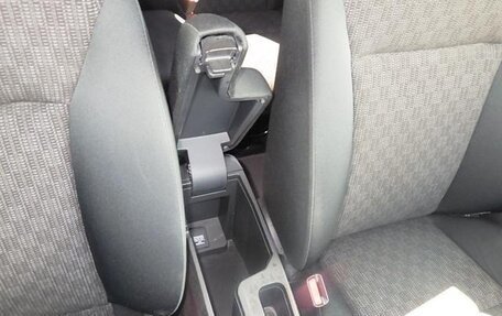 Honda Fit III, 2016 год, 800 000 рублей, 15 фотография