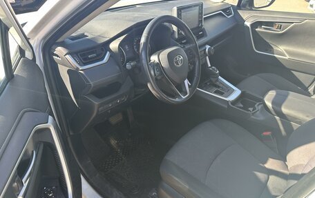 Toyota RAV4, 2020 год, 3 265 000 рублей, 8 фотография