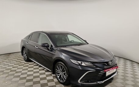 Toyota Camry, 2023 год, 3 945 000 рублей, 3 фотография