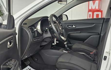 KIA Rio IV, 2021 год, 1 929 000 рублей, 10 фотография