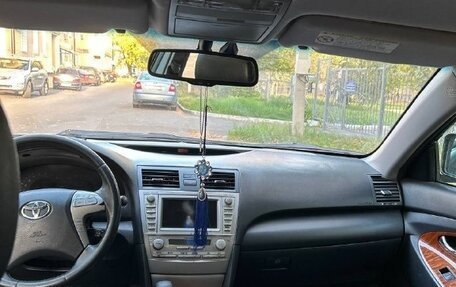 Toyota Camry, 2010 год, 1 000 000 рублей, 10 фотография