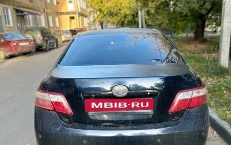 Toyota Camry, 2010 год, 1 000 000 рублей, 9 фотография