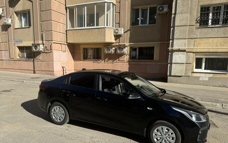 KIA Rio IV, 2018 год, 1 190 000 рублей, 2 фотография