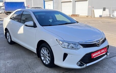 Toyota Camry, 2017 год, 2 050 000 рублей, 3 фотография