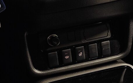 Mitsubishi Outlander III рестайлинг 3, 2018 год, 1 999 000 рублей, 11 фотография