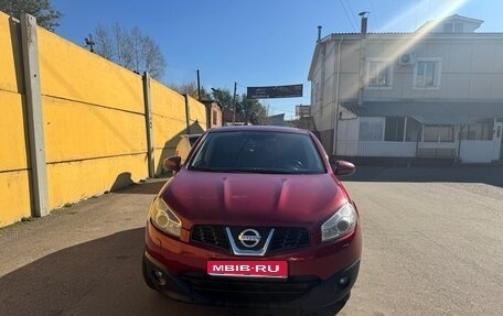 Nissan Qashqai, 2010 год, 900 000 рублей, 1 фотография