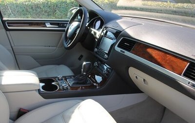 Volkswagen Touareg III, 2012 год, 2 698 000 рублей, 1 фотография