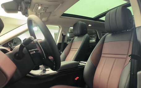 Land Rover Range Rover Evoque II, 2025 год, 17 фотография