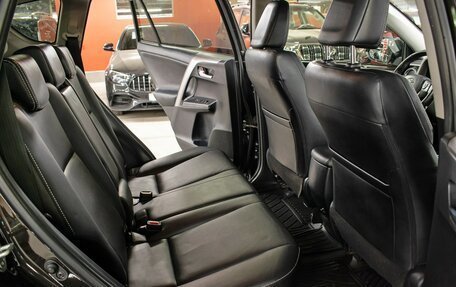 Toyota RAV4, 2016 год, 2 649 000 рублей, 12 фотография