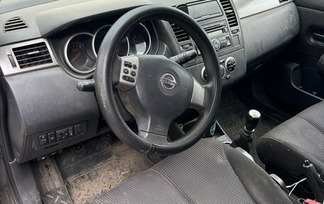 Nissan Tiida, 2010 год, 300 000 рублей, 8 фотография