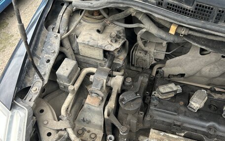 Nissan Tiida, 2010 год, 300 000 рублей, 14 фотография