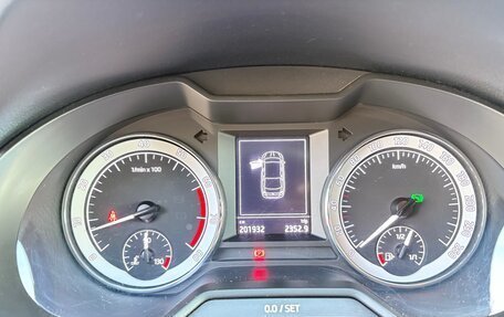 Skoda Octavia, 2018 год, 1 600 000 рублей, 10 фотография