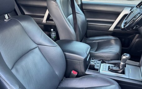 Toyota Land Cruiser Prado 150 рестайлинг 2, 2019 год, 5 700 000 рублей, 7 фотография