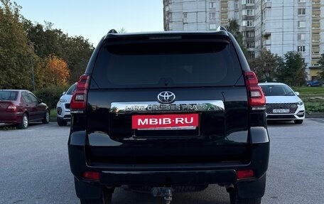 Toyota Land Cruiser Prado 150 рестайлинг 2, 2019 год, 5 700 000 рублей, 4 фотография