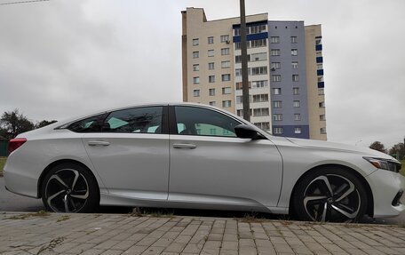 Honda Accord IX рестайлинг, 2021 год, 1 990 000 рублей, 3 фотография
