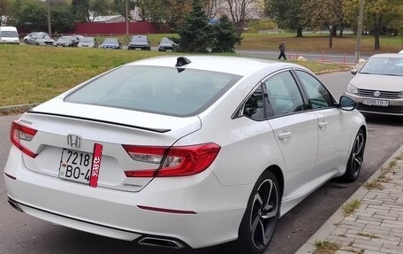 Honda Accord IX рестайлинг, 2021 год, 1 990 000 рублей, 4 фотография