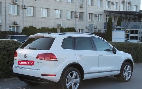 Volkswagen Touareg III, 2012 год, 2 698 000 рублей, 2 фотография
