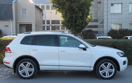 Volkswagen Touareg III, 2012 год, 2 698 000 рублей, 6 фотография