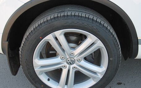 Volkswagen Touareg III, 2012 год, 2 698 000 рублей, 13 фотография