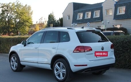 Volkswagen Touareg III, 2012 год, 2 698 000 рублей, 20 фотография