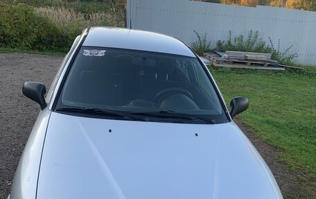 Mitsubishi Carisma I, 2003 год, 180 000 рублей, 3 фотография