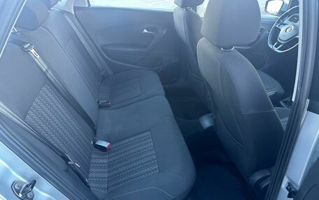 Volkswagen Polo VI (EU Market), 2015 год, 1 039 000 рублей, 13 фотография