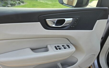Volvo XC60 II, 2022 год, 3 622 008 рублей, 10 фотография