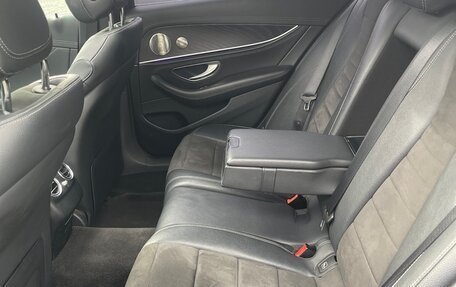 Mercedes-Benz E-Класс, 2021 год, 4 149 000 рублей, 14 фотография