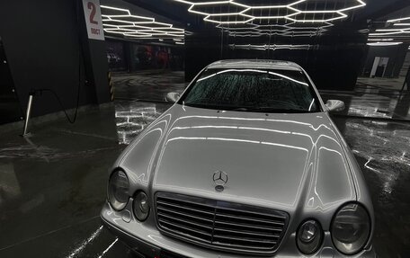 Mercedes-Benz CLK-Класс, 2001 год, 450 000 рублей, 4 фотография