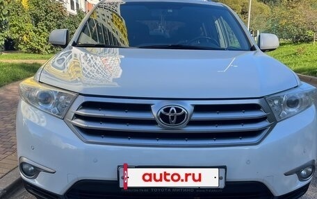Toyota Highlander III, 2012 год, 1 888 888 рублей, 6 фотография