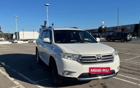Toyota Highlander III, 2012 год, 1 888 888 рублей, 5 фотография
