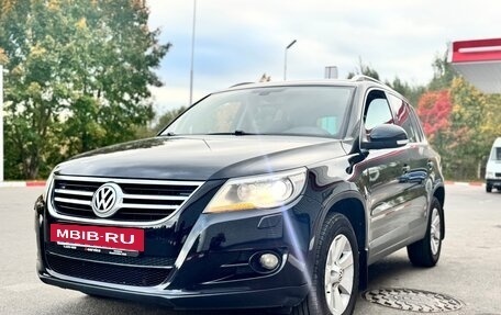 Volkswagen Tiguan I, 2011 год, 757 000 рублей, 3 фотография