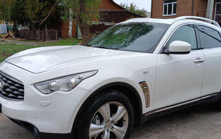 Infiniti FX II, 2010 год, 1 480 000 рублей, 1 фотография