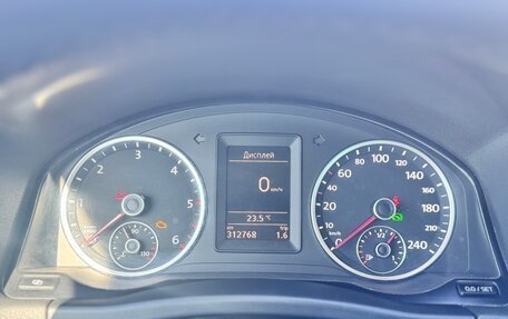 Volkswagen Tiguan I, 2011 год, 757 000 рублей, 23 фотография