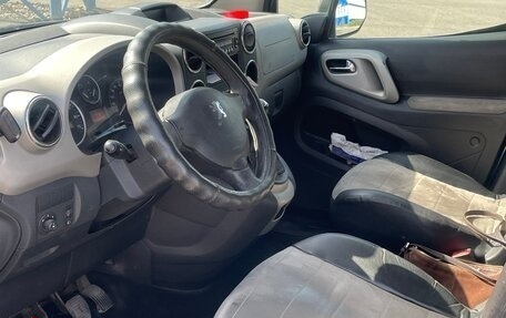 Peugeot Partner II рестайлинг 2, 2011 год, 680 000 рублей, 10 фотография