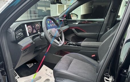 Volkswagen Tiguan, 2025 год, 4 900 000 рублей, 11 фотография