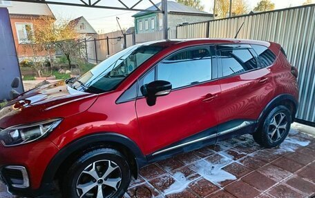 Renault Kaptur I рестайлинг, 2021 год, 985 000 рублей, 4 фотография