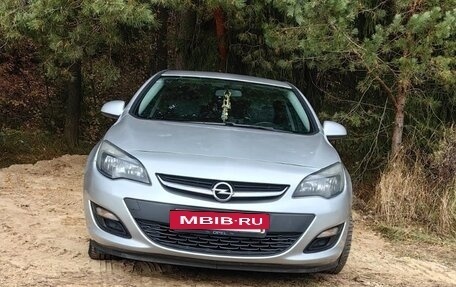Opel Astra J, 2013 год, 870 000 рублей, 8 фотография