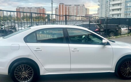 Volkswagen Jetta VI, 2012 год, 640 000 рублей, 6 фотография