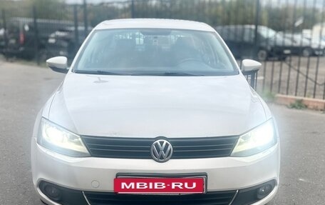 Volkswagen Jetta VI, 2012 год, 640 000 рублей, 4 фотография