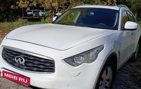 Infiniti FX II, 2010 год, 1 480 000 рублей, 4 фотография
