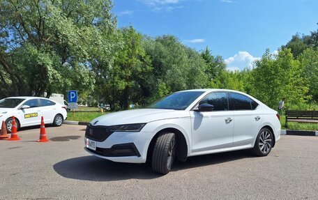 Skoda Octavia IV, 2021 год, 2 700 000 рублей, 2 фотография