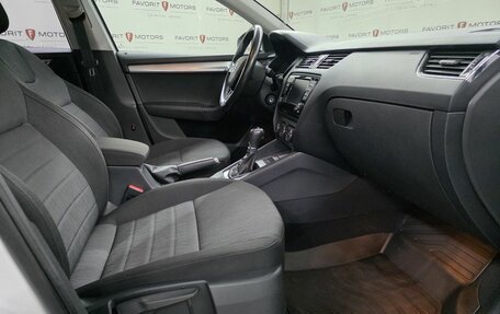 Skoda Octavia, 2017 год, 1 450 000 рублей, 14 фотография
