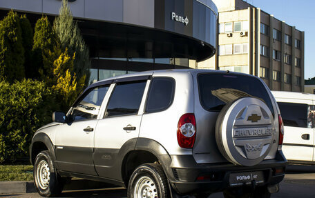 Chevrolet Niva I рестайлинг, 2011 год, 555 000 рублей, 7 фотография