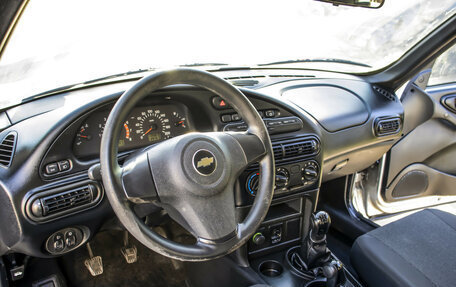 Chevrolet Niva I рестайлинг, 2011 год, 555 000 рублей, 15 фотография