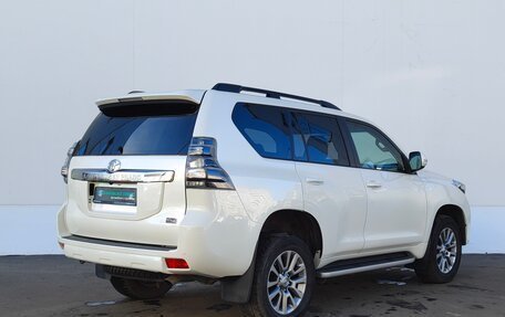 Toyota Land Cruiser Prado 150 рестайлинг 2, 2016 год, 3 590 000 рублей, 5 фотография