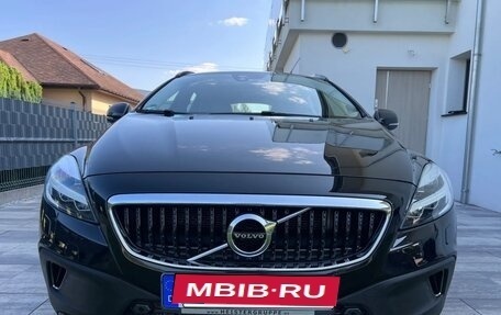Volvo V40 II рестайлинг, 2017 год, 1 440 000 рублей, 3 фотография