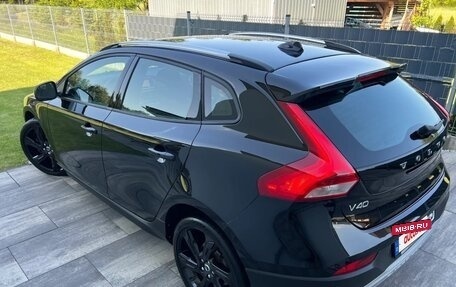 Volvo V40 II рестайлинг, 2017 год, 1 440 000 рублей, 9 фотография